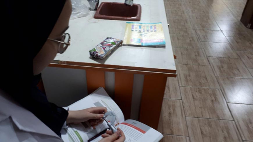 آموزش کار با ریزسنج