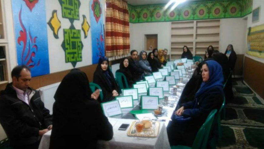 جلسه دیدار اولیا با مدیریت جدید